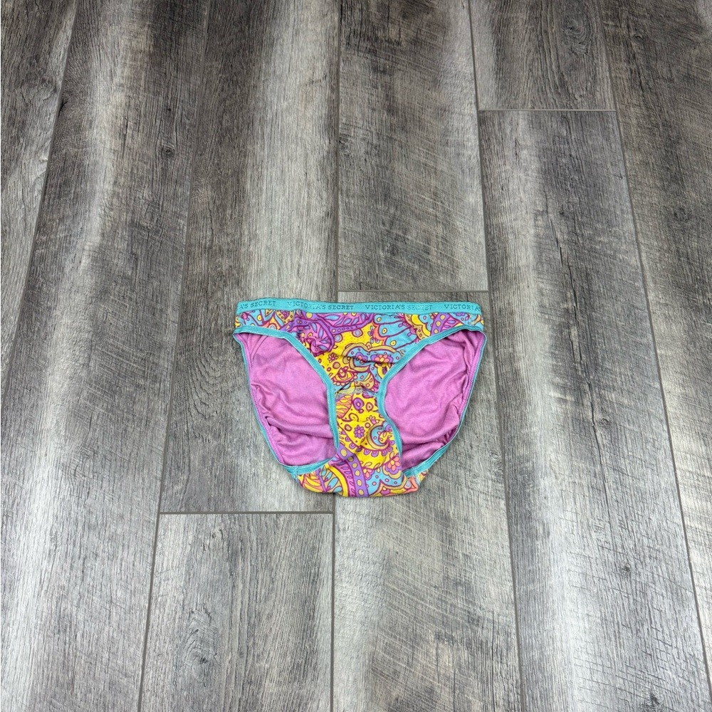 VS‎ Purple Paisley Underwear